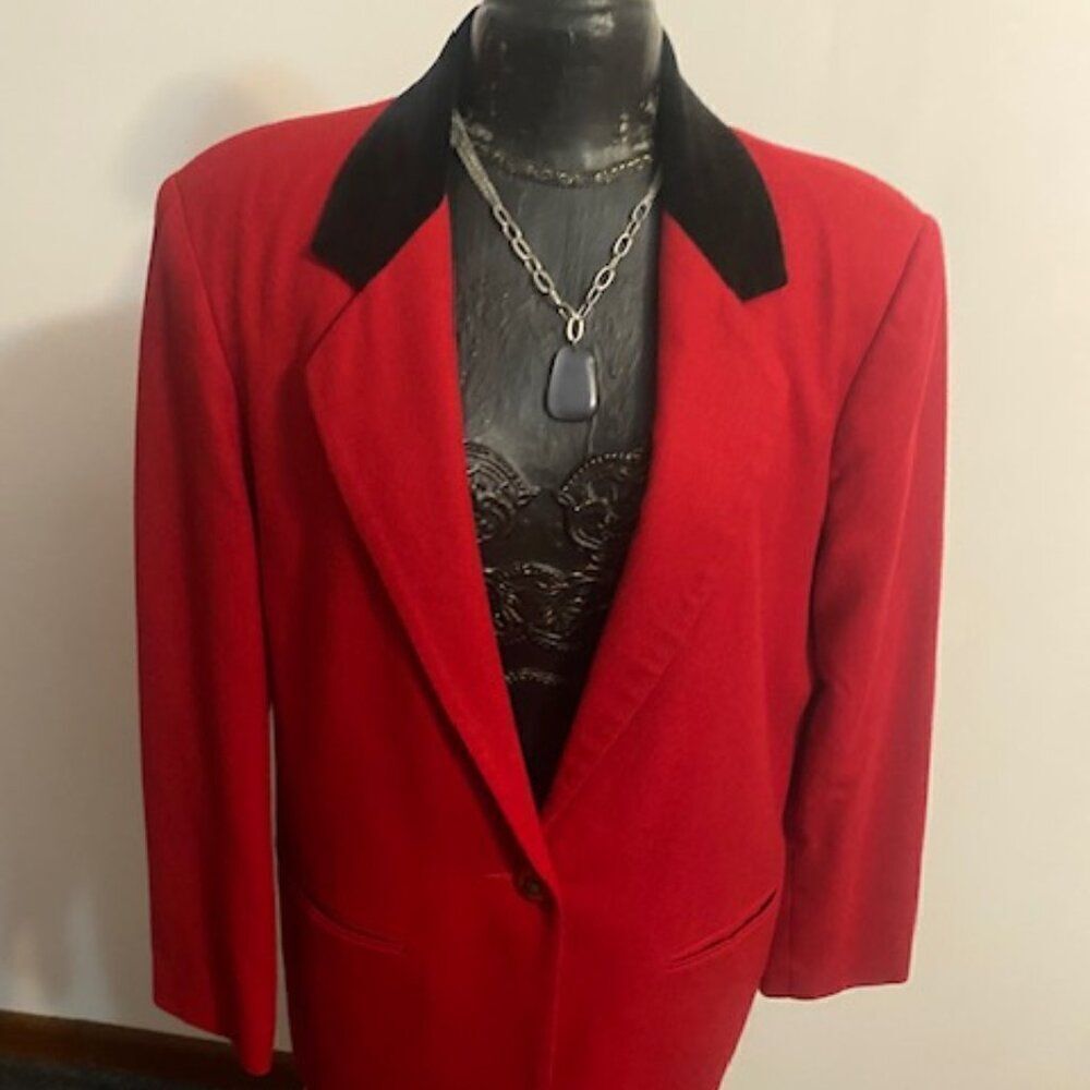Sag Harbor Red/Black Velvet collar Wool blazer, size 12